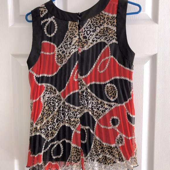 Executive Collection Tank Top - Picture 2 of 3